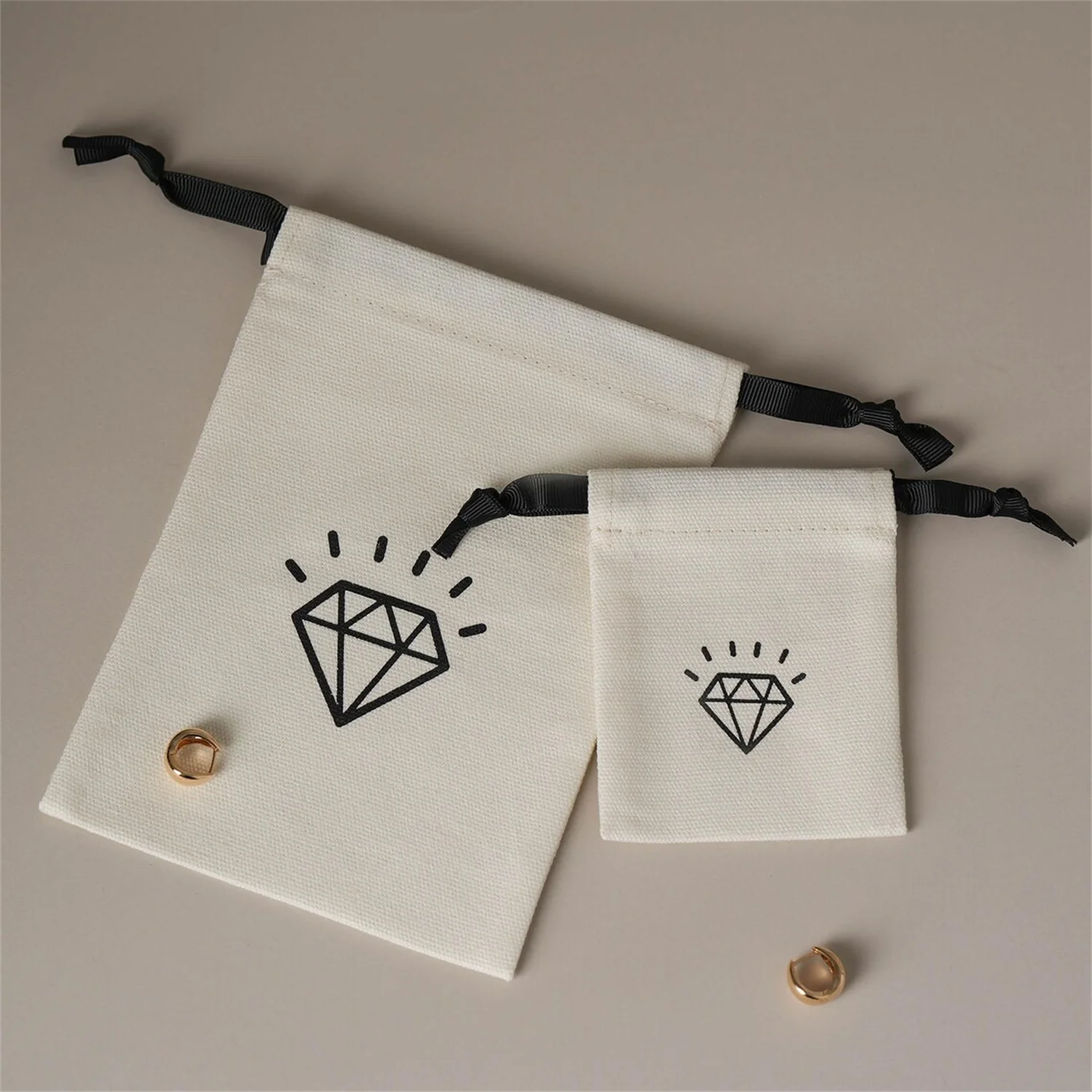 

10pcs 12 ounce Thick Cotton Canvas Drawstring Bag with custom logo or fixed pattern for Jewelry, cosmetics, gift bag ,Travel pac