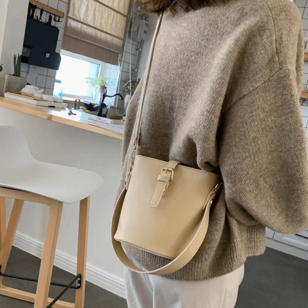 

Trendy Minimalist Design Underarm Tote Bag Solid Color Pu Leather Sweet Shoulder Bag Korean Style Zipper Luxury Handbag Lady
