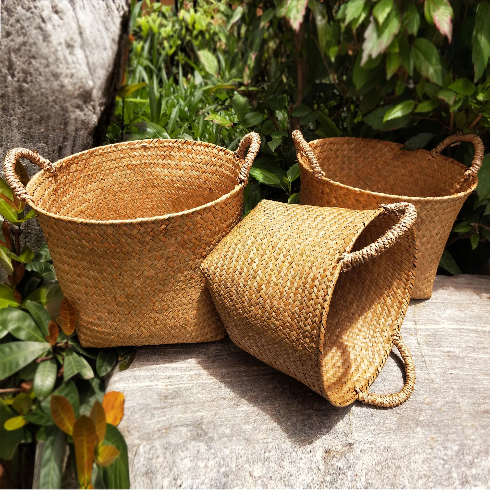 

Seagrass Woven Storage Basket Handmade Rattan Flower Pot Planter Natural Organizer Decorative Straw Bin for Living Room Display