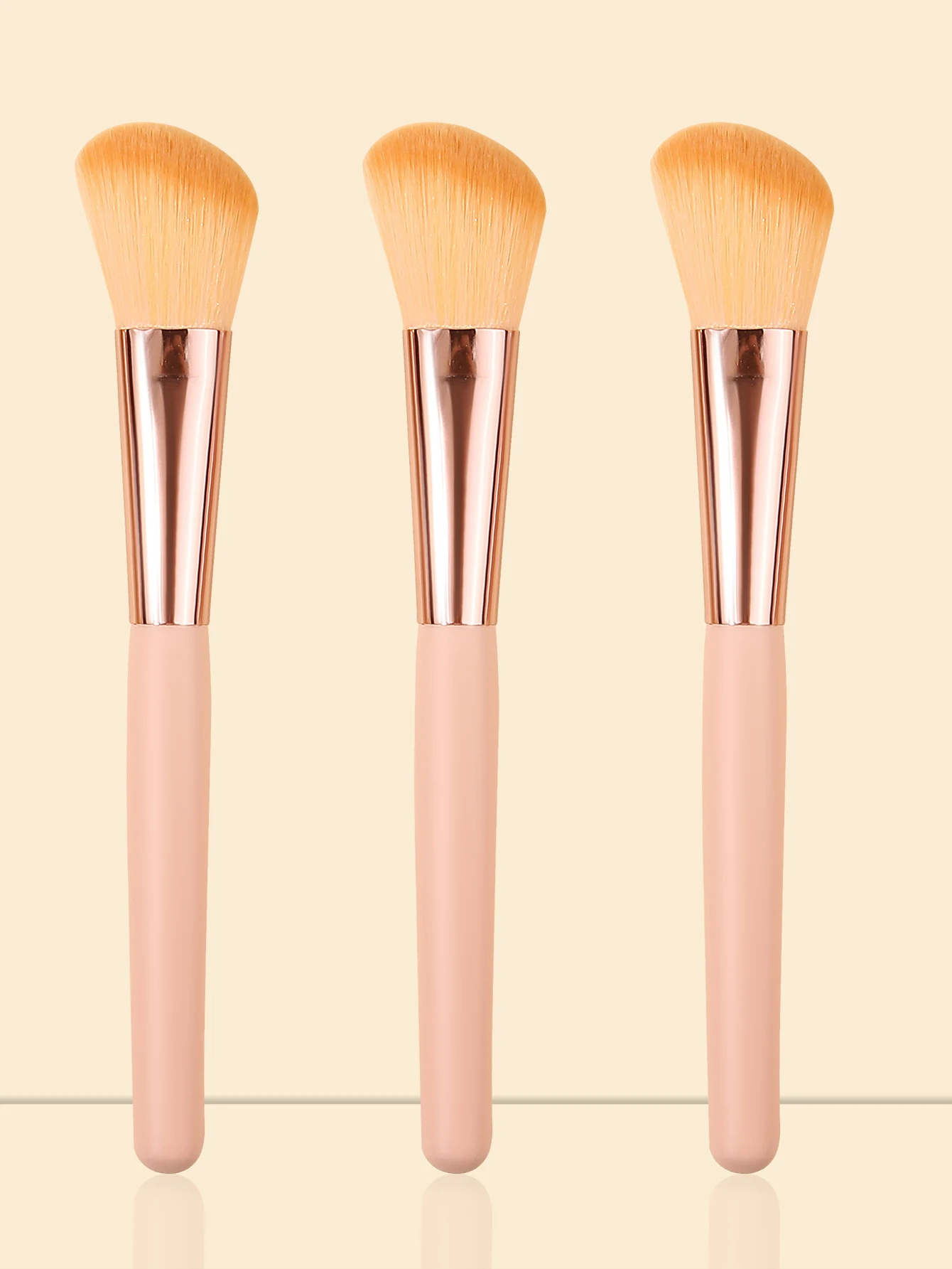 3pcs portable blush brush, conture brush, facial soft bristle makeup brush, a multi-functional makeup tool for beginners