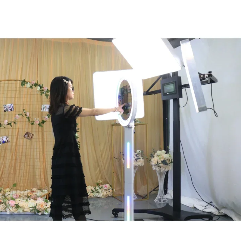 La fotocamera professionale del 2025 ha condotto l'illuminazione fotografica dell'attrezzatura di streaming live del supporto della luce dello studio del fotografo video