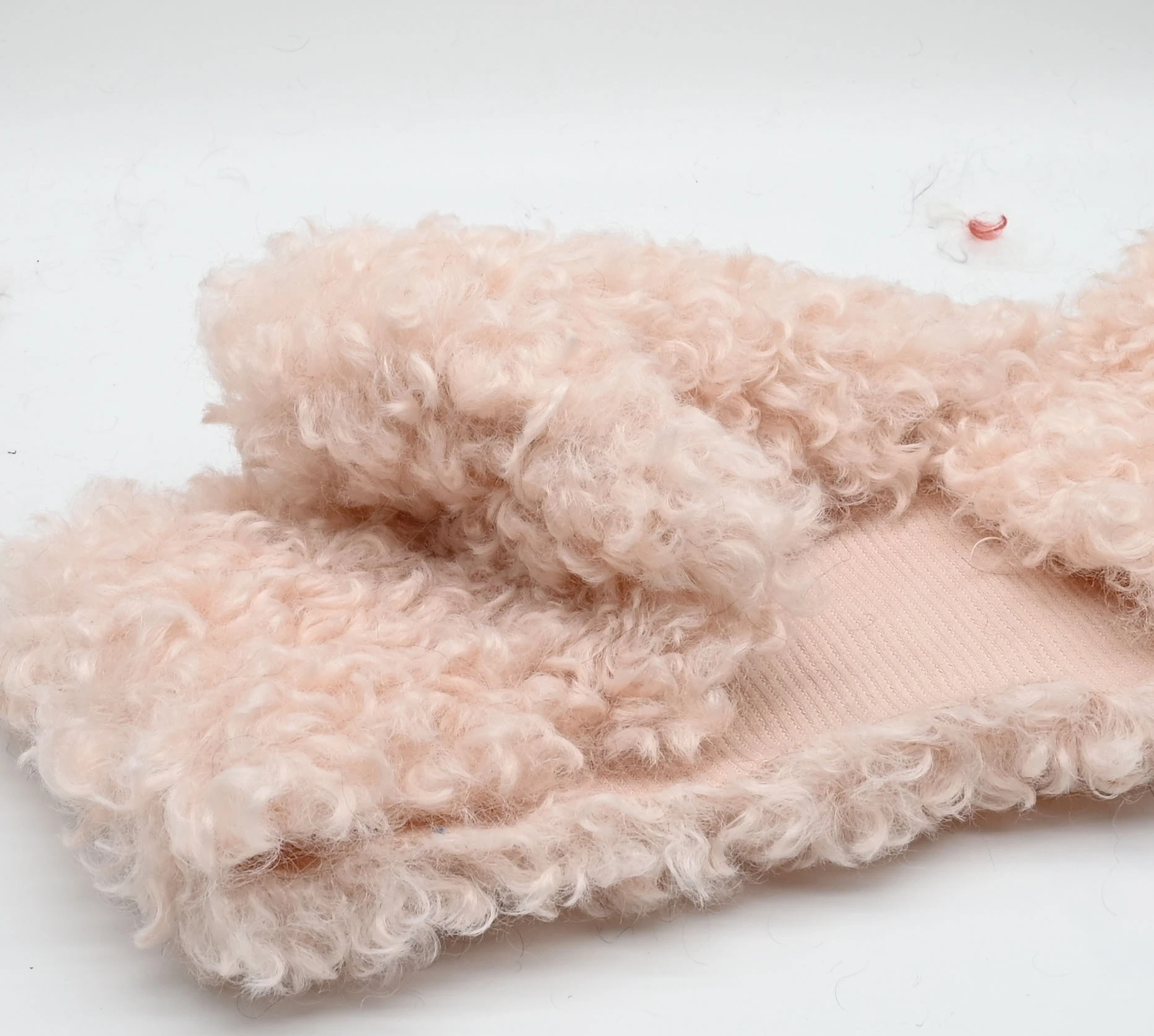 

1yard Sheep curly fur plush fabrics for coat carpet tissu Clothing,bags,shoes,toys plush fabric