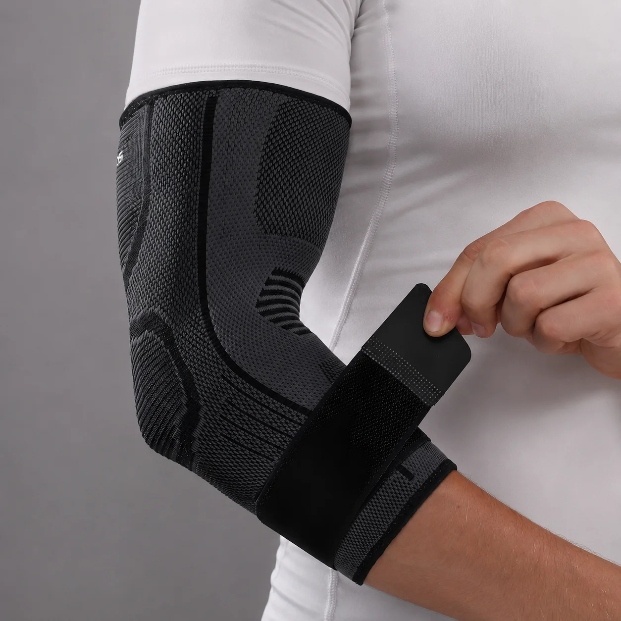 Tutore di supporto per gomito protettivo a compressione 1 Pc per pallacanestro pallavolo