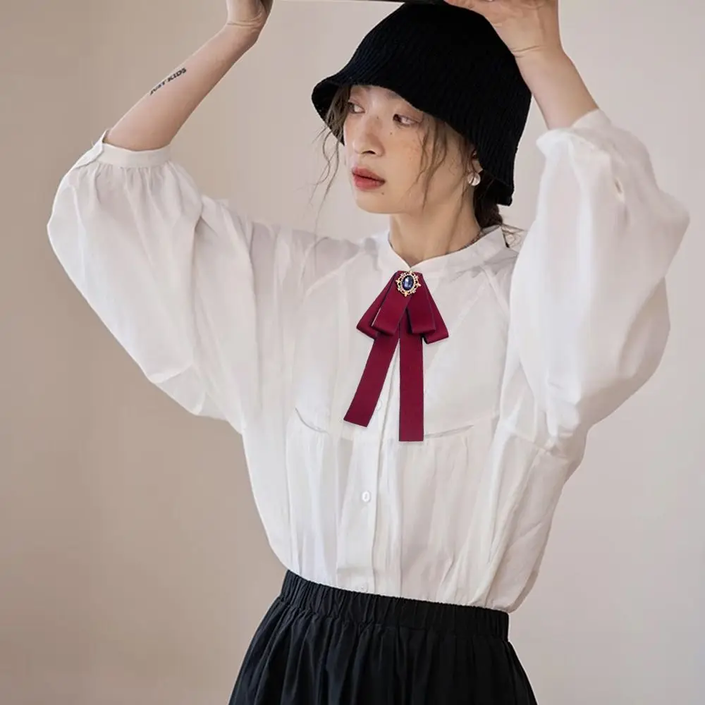 Nueva aleación pajarita accesorios de joyería decoración del cuello pajarita cinta broche Rhinestone cristal pajarita para ropa JK