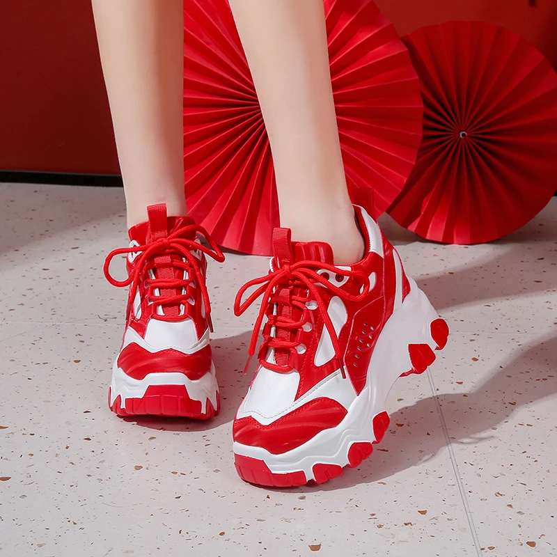 

Женские кроссовки на высокой платформе 9,5 см, массивная кожаная обувь, модные прогулочные кроссовки, повседневная обувь, женская вулканизированная обувь на шнуровке