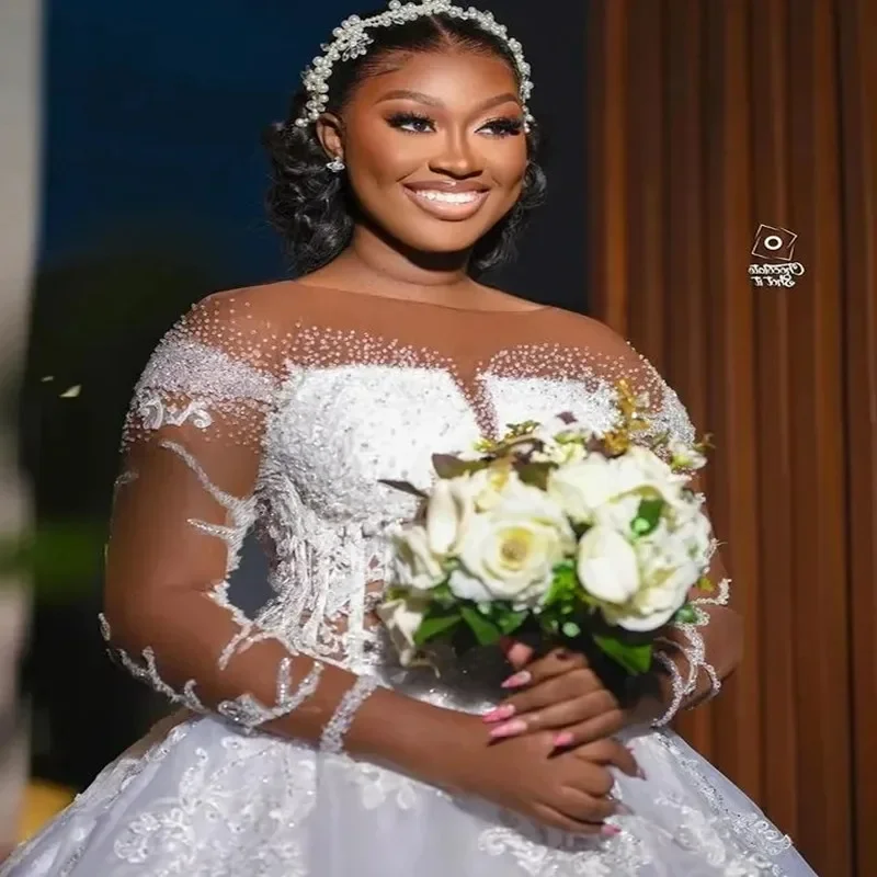 Robe de mariée personnalisée à col transparent, perles brillantes, paillettes, manches longues, avec des Appliques en dentelle africaine, robes de mariée Vintage