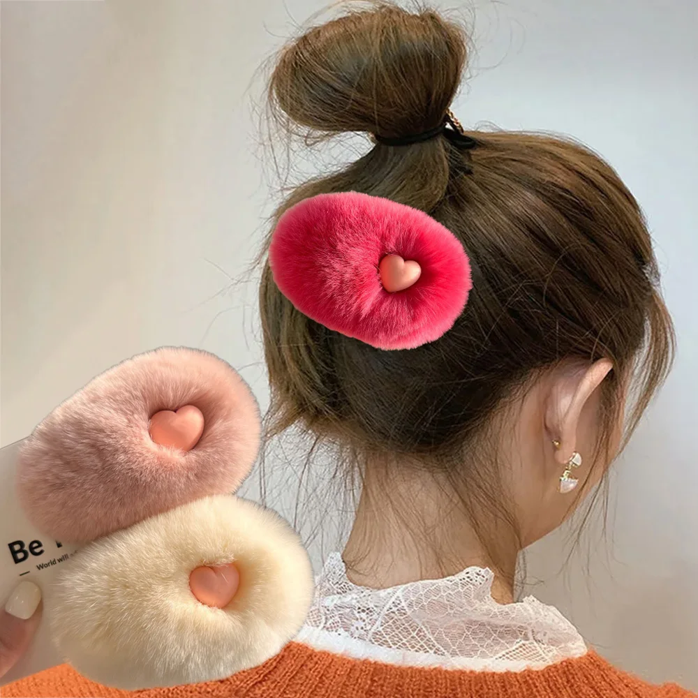 

2024 New Simple Style Plush Bb Clip Candy Colored Sweet Versatile Heart Hair Clip Women's Trendy Hair Accessories