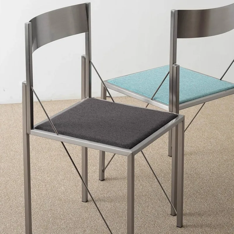 Krzesła do jadalni Bauhaus ze stali nierdzewnej, designerskie, nowoczesne, z oparciem, wysokiej klasy krzesło konferencyjne, pojedyncze krzesło z metalowymi nogami.