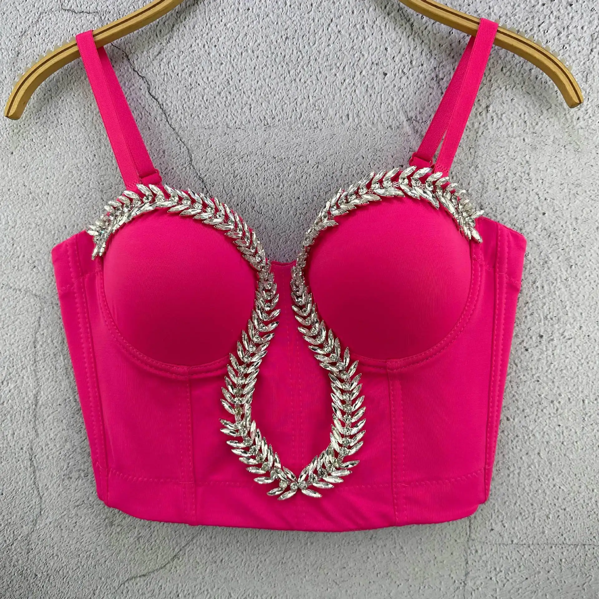 

J768 Зеленый Черный Белый Красный Красивые Бюстгальтеры Нижнее Белье Sweet Memory Diamond Chain Короткая Майка Ремешок Топы Одежда Для Танцев