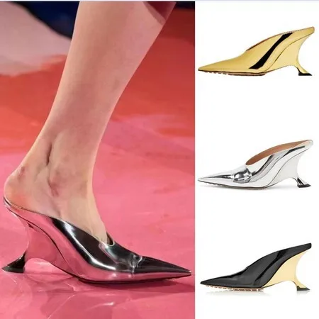 

Pointed Toe Shallow Glossy Patent Leather Wedge Slippers Elegant Toe-Cap Sandals Rubber Soles Silver High Heels Mules sandalias