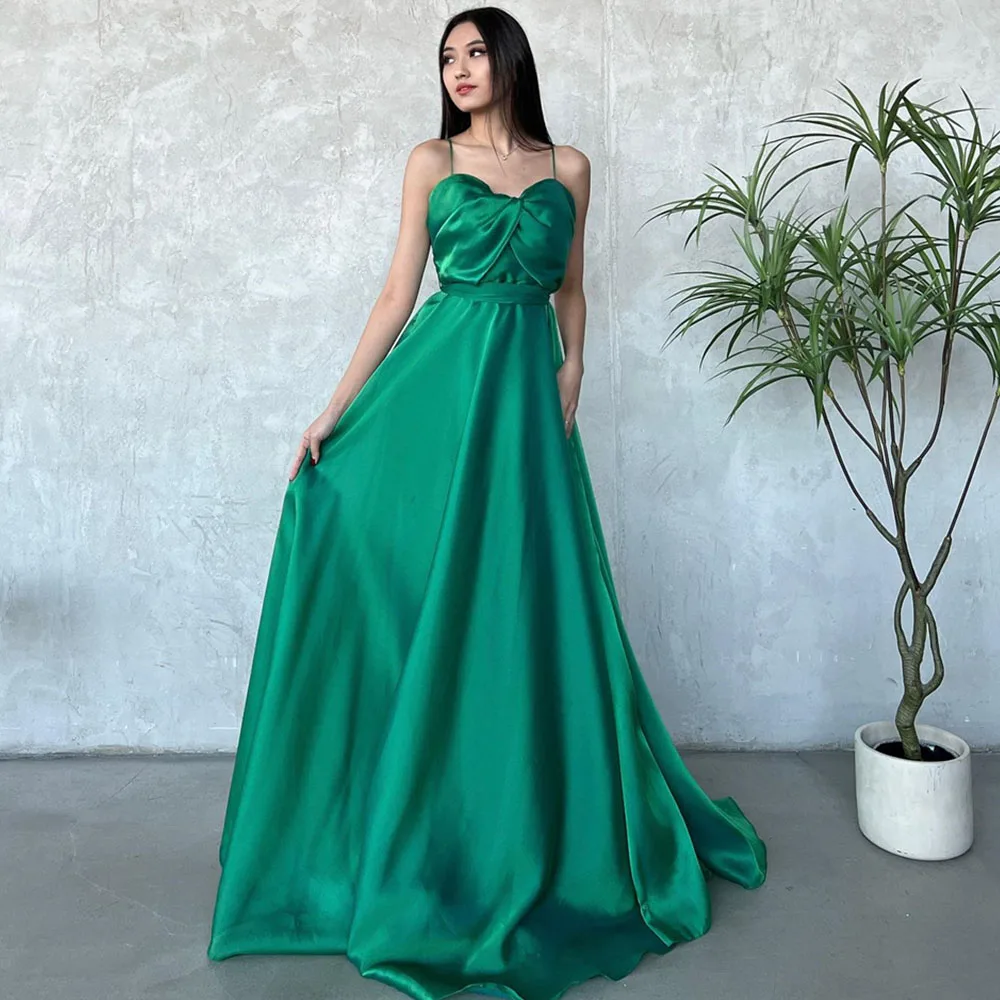 

Customized Solid Color Simple Prom Gown Spaghetti Strap A-line Floor-Length Backless Sleeveless Evening Party Dress فساتين للحفل