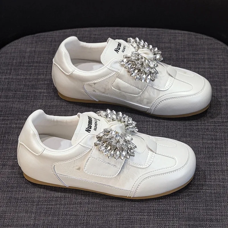 Women's Sneakers 2026 New Retro De Training Shoes Fashion Magic Tape Casual Shoes Ladies Comfortable Flat Skate Shoes