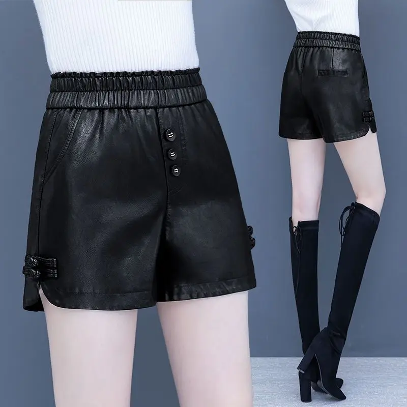 Nuovi pantaloncini dimagranti in pelle PU a vita alta per donna Autunno e inverno Pantaloni in pelle di grandi dimensioni A-line Gambe larghe larghe larghe coreane