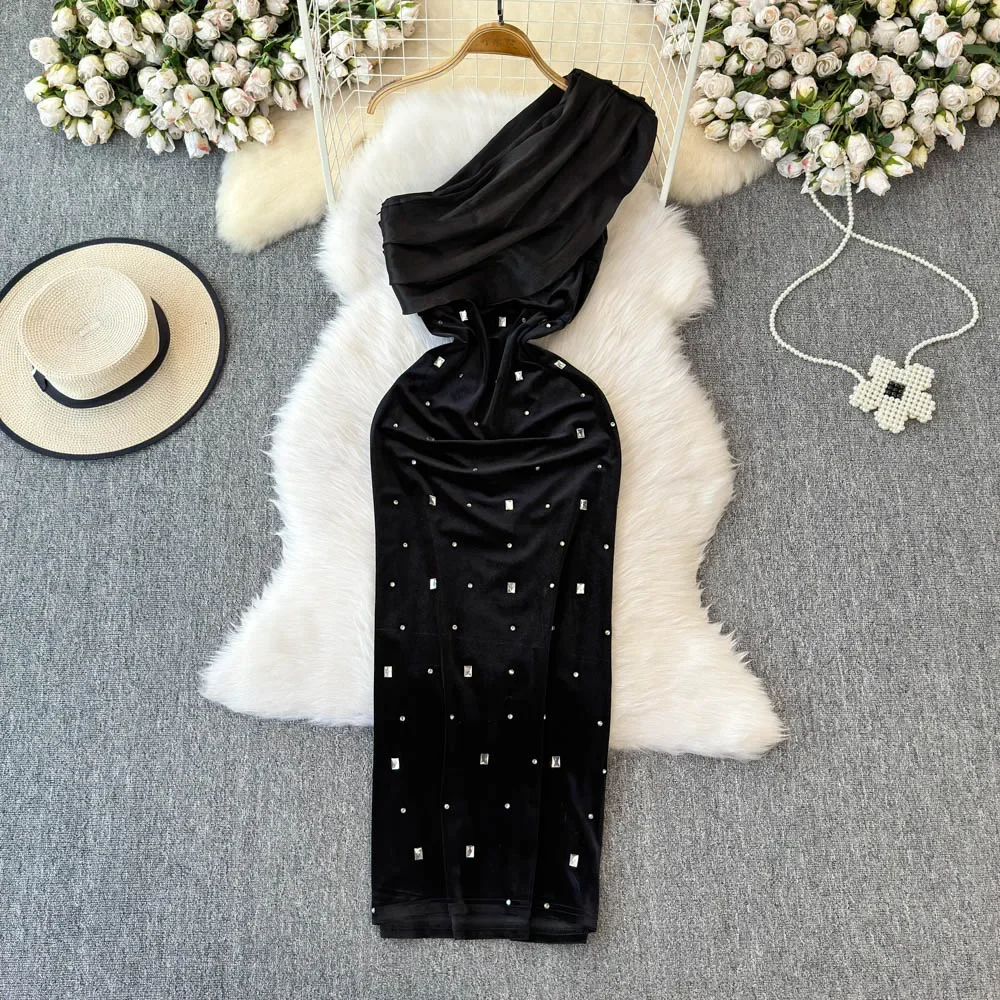 Elegant Sleeveless Off Shoulder Vintage Diagonal Collar Chic Rhinestone Slim Velour Dresses Evening High Street Autumn Clothing