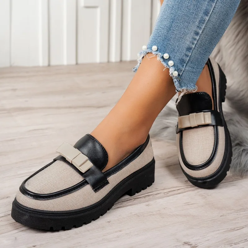 

Hot Selling New Patent Leather Shiny Surface Tassel Mid Heel Retro Loafers Size 43 Fashionable Casual Single Shoe Platform Shoes