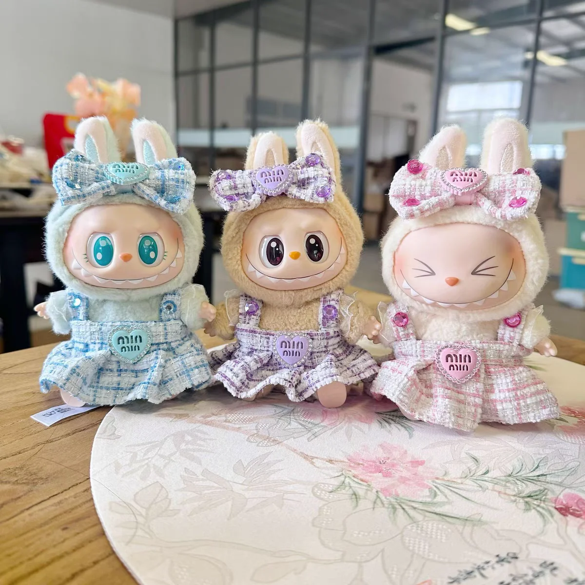 For Labubu Sitting Party Series  Classic Dress Grid Style Small Fragrance For Labubu v1 v2 Kid Gift Labubu Clothes Design style