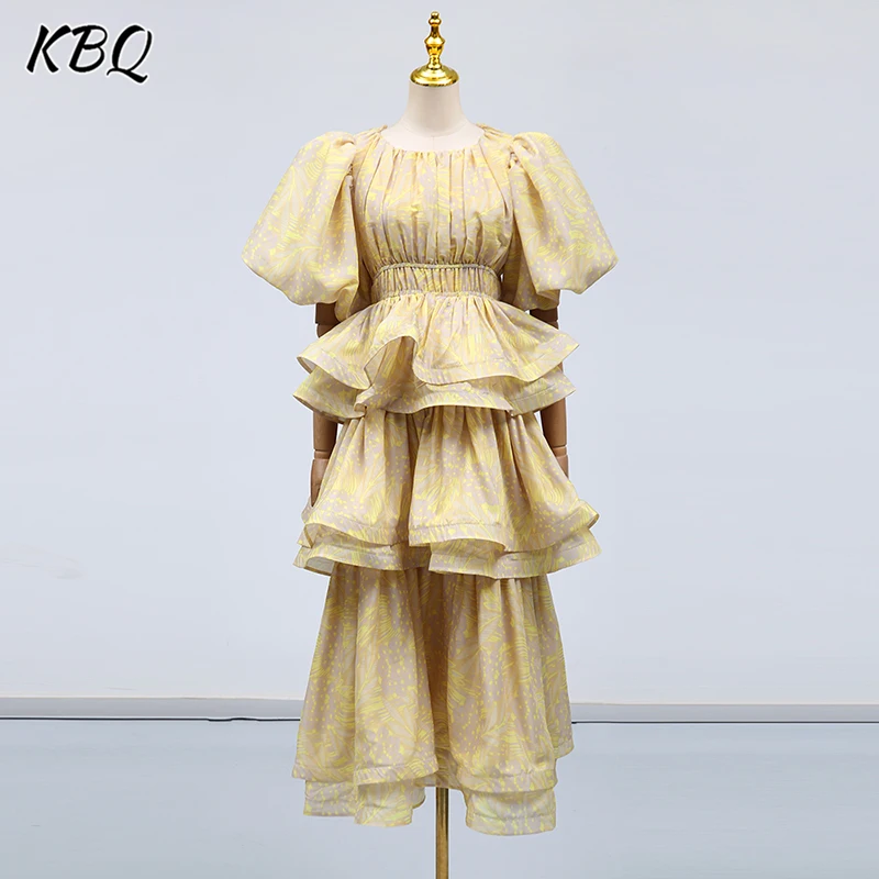 

KBQ Cute Slimming Spliced Folds Dresses For Women Round Neck Puff Sleeve High Waist Temperament Dress Female Fashion Style New