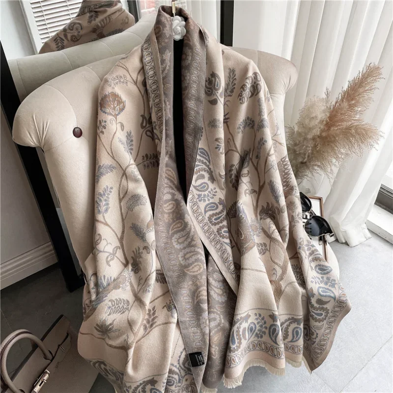 

Ethnic wind blue bird scarf women's high-end sense thickened warm scarf winter