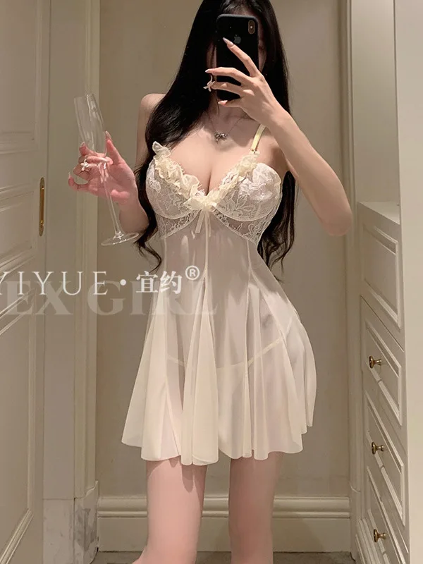 2024 جديد مثير الخامس الرقبة القوس الدانتيل الربط شبكة شير عارية الذراعين فستان بكتافة المرأة Cinching الخصر سليم الحلو ألف خط فستان قصير CE97