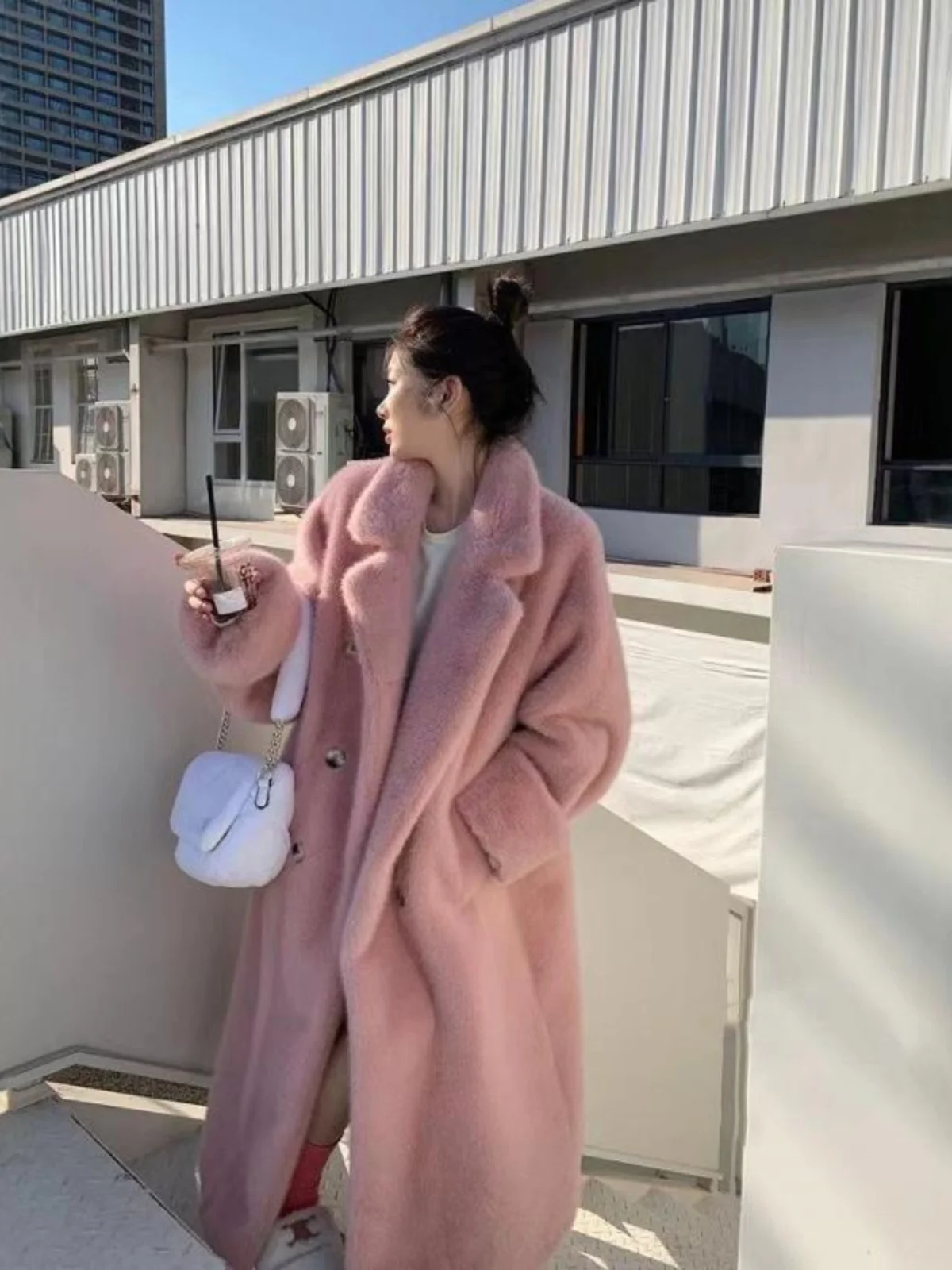 เสื้อโค้ทขนสัตว์เทียมสำหรับผู้หญิง รุ่น Thiened Long Fem Sle สำหรับฤดูใบไม้ร่วงและฤดูหนาว กันน้ำ ผลิตจากกำมะหยี่มิงค์ เป็นมิตรต่อสิ่งแวดล้อม