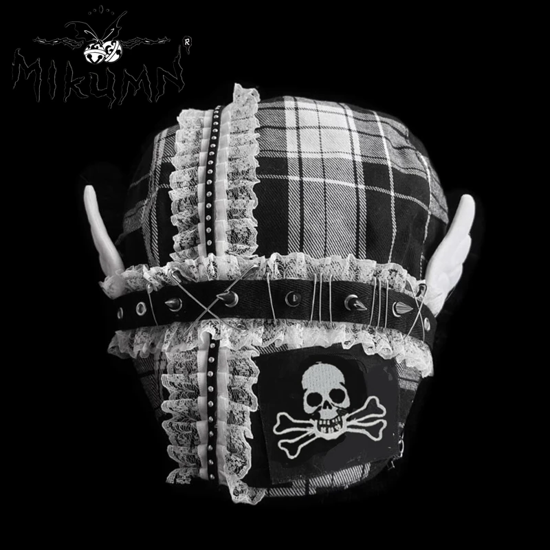 Mikumn Harajuku Punk Black White Plaid Beret Hats Fairy Grunge Women Y2k Gothic Angel Wings Skull Lace Rivet Lattice Beret Caps