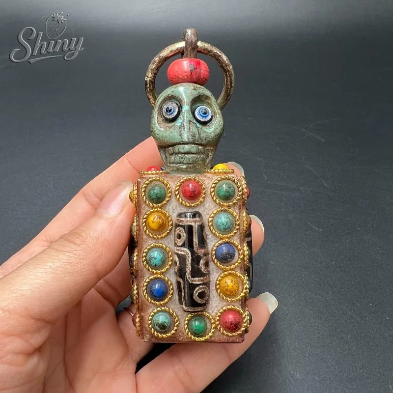 Antique Collection: Nepalese Tibetan Black Iron Meteorite Inlaid with Multi-treasure Heavenly Bead Hand-held Decorative Piece.
