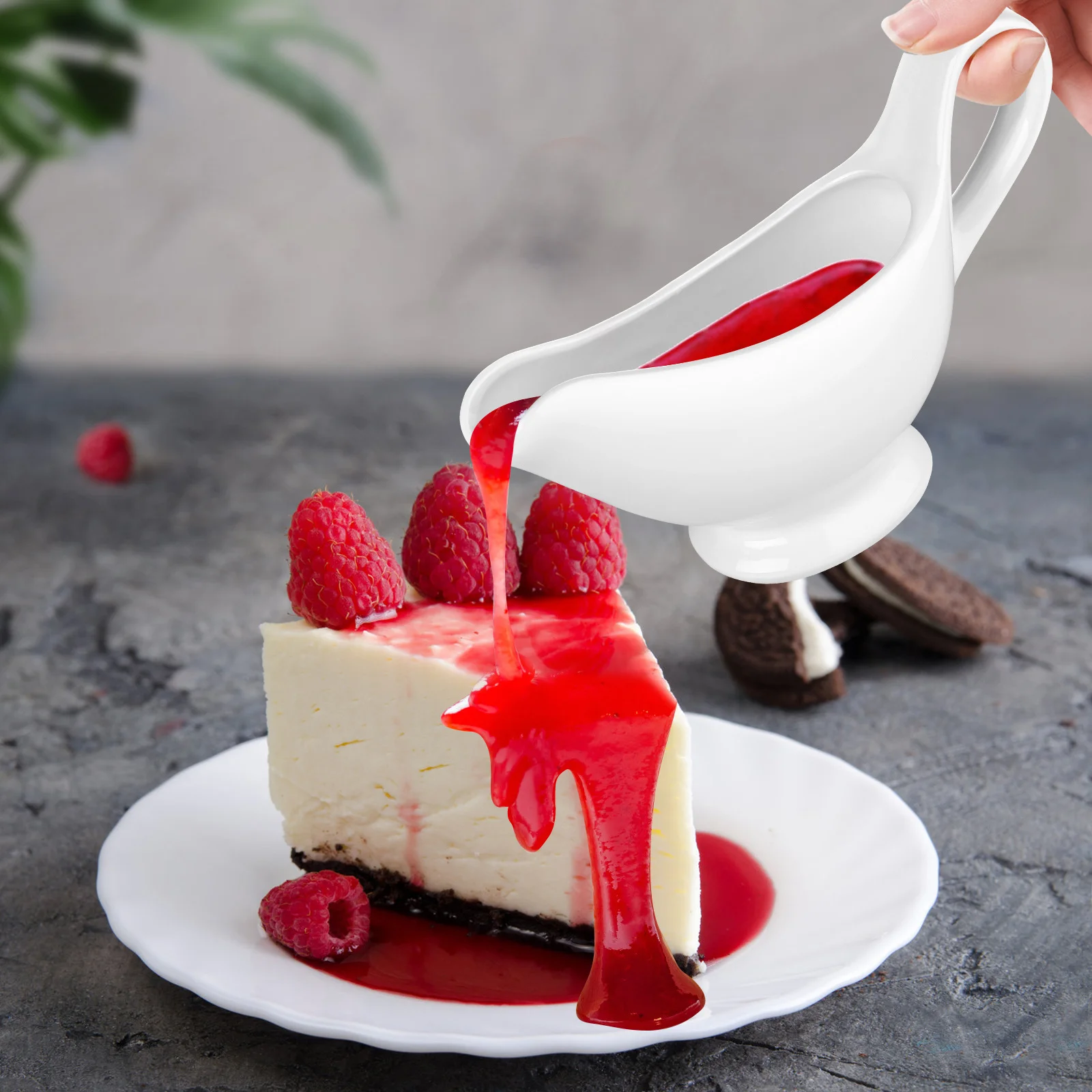 

Ceramic Sauce Boats Set of 2 Modern Design for Gravy Oil Vinegar Storage Kitchen Condiment Dishes Serving Bowls for Home Party