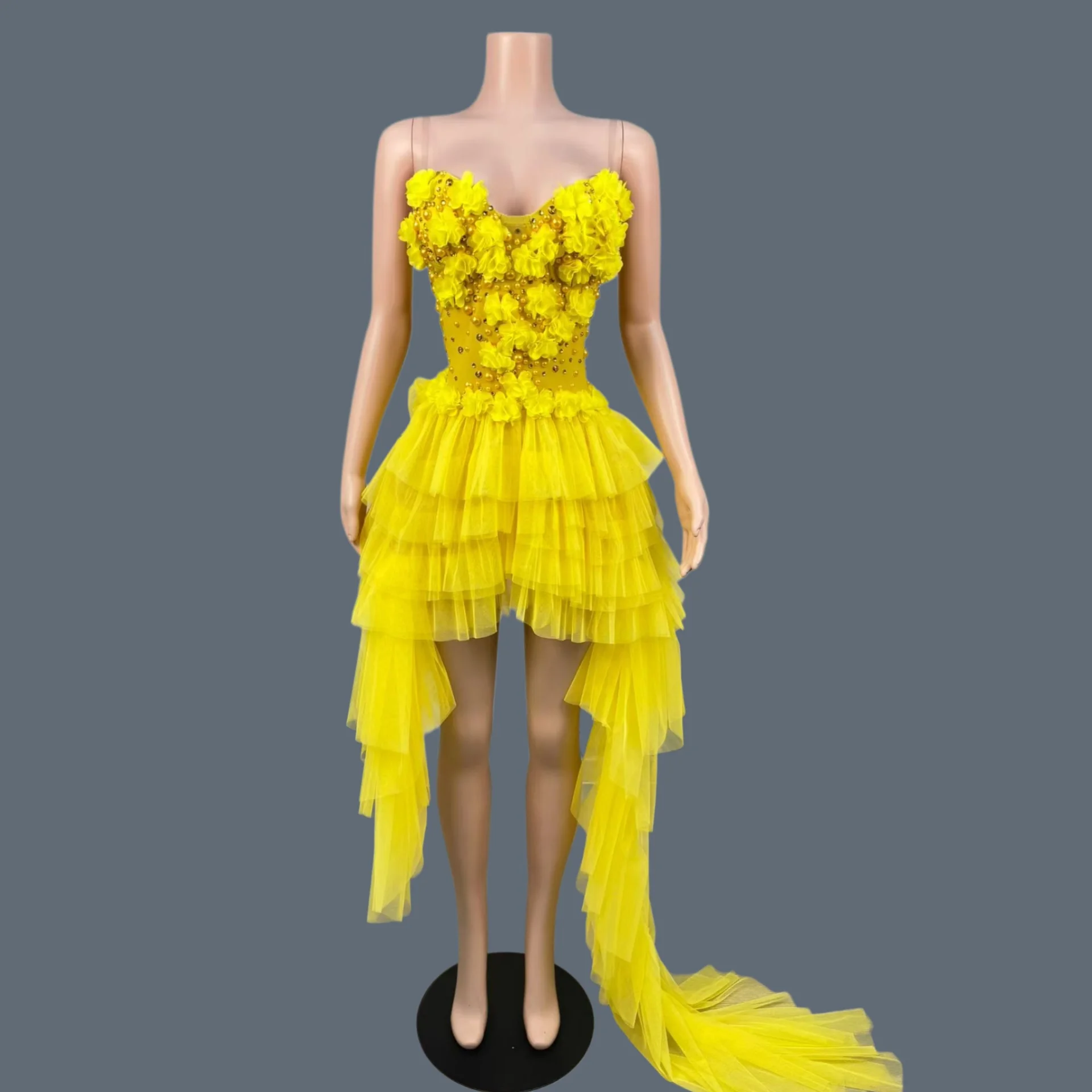 

Luxury Crystals Flower Strapless Long Tail Dress Sexy Mesh Event Party Celebrate Birthday tutu Dress Elegant Stage Wear Chunxiao