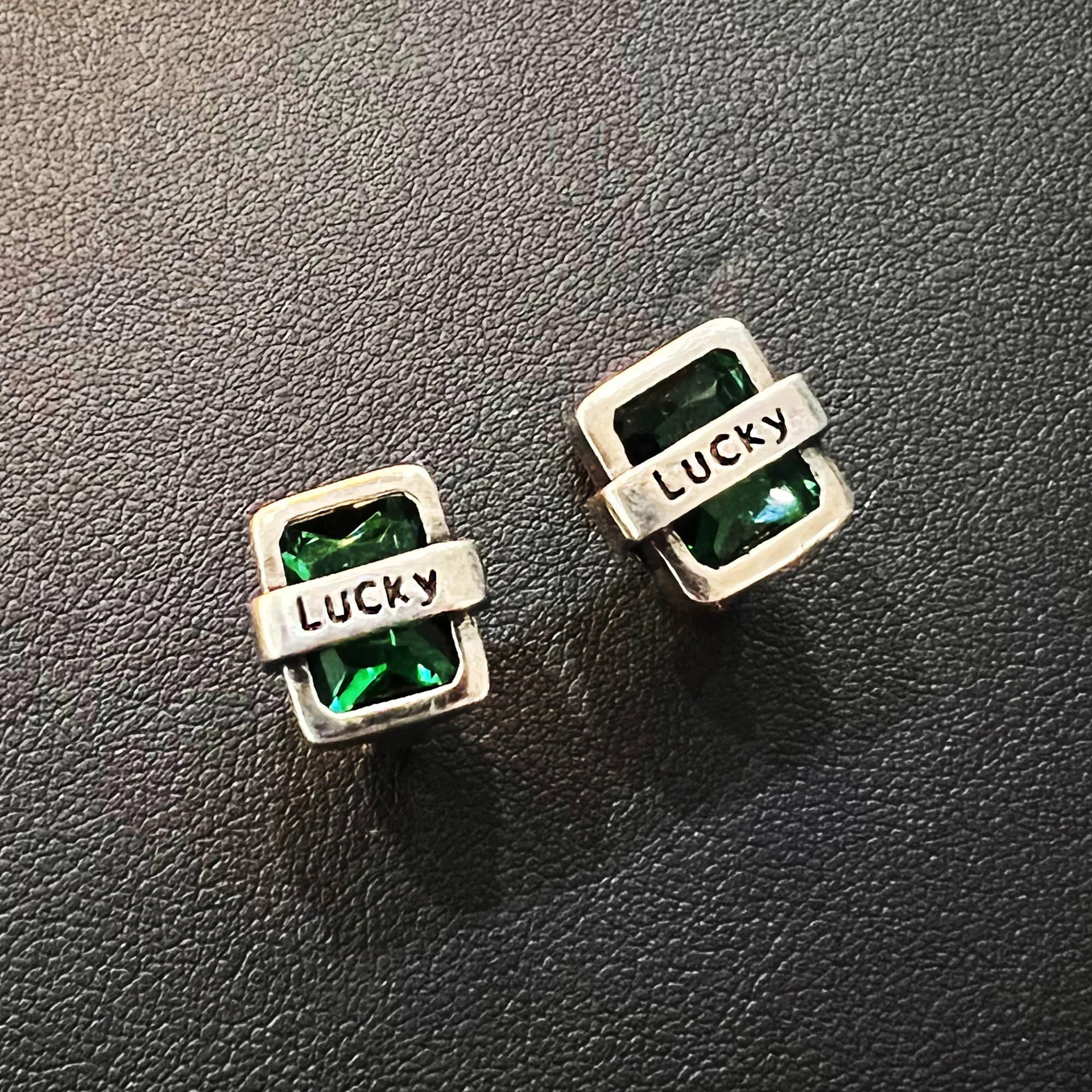 Foydjew French Style Retro Luxury Purple/Green Zircon Letter Lucky Stud Earrings Women's 2022 New Trend Punk Hip Hop Jewelry