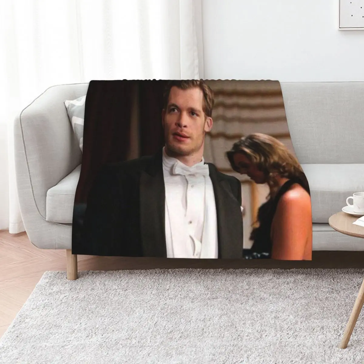 

Klaus Mikaelson Throw Blanket Flannel Cute Weighted Nap Blankets