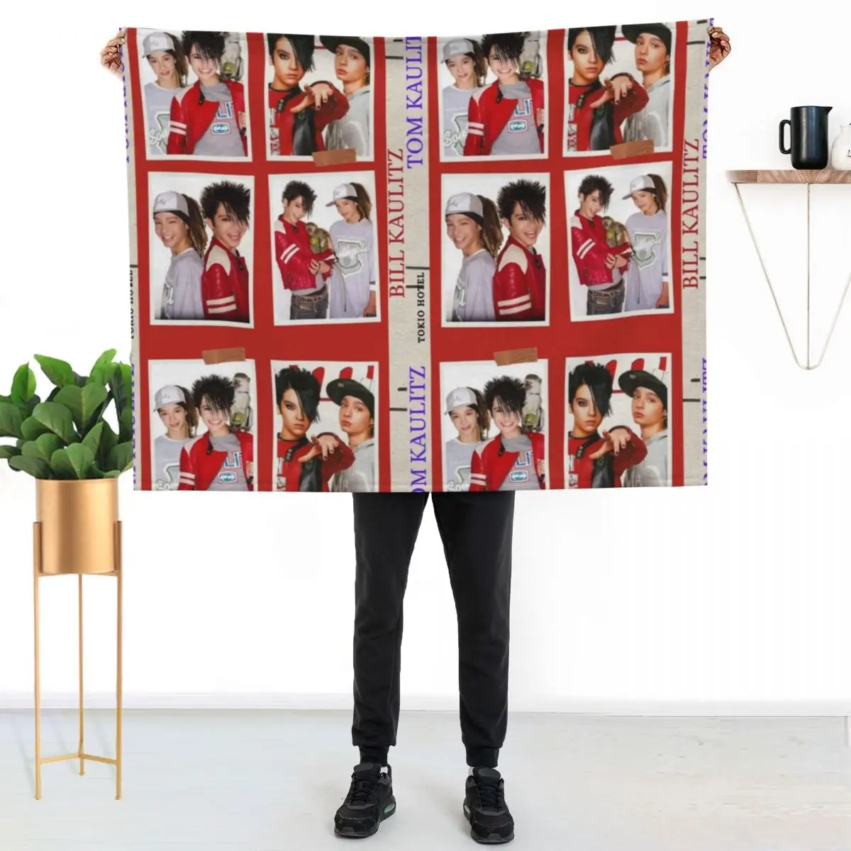 

Tom Kaulitz and Bill Kaulitz Throw Blanket Soft Home Decor Blanket for Couch Bedroom