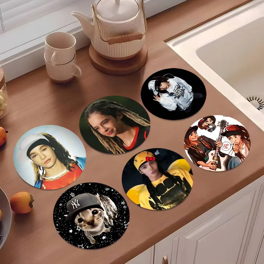 Posavasos Redondos de Madera con Diseño Atractivo de T-tokio Hotel, Ideales para Bebidas, Té, Café, Regalo para el Hogar, Opciones para Días Festivos