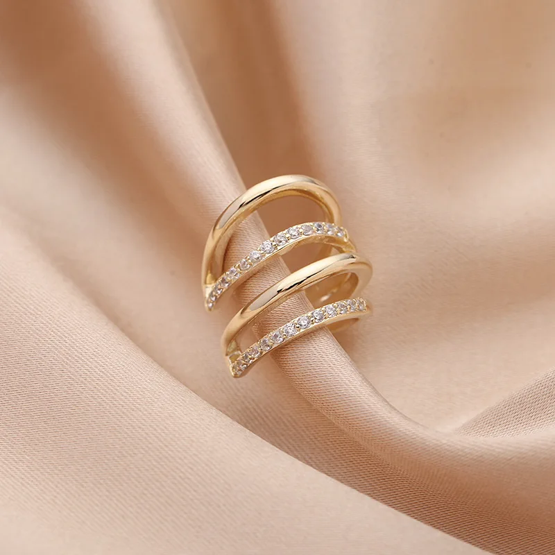 

Zircon Inlaid Clips for Women Fashion Versatile Personality French Style High-end Earrings Niche Non-pierced Ear Cuffs