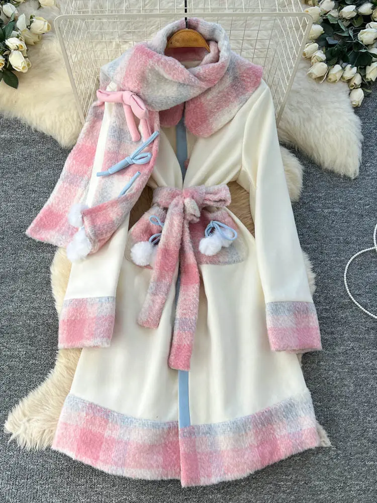 

Sweet and gentle mid length windbreaker thickened coat women's winter new elegant color blocking coat with checkered scarf