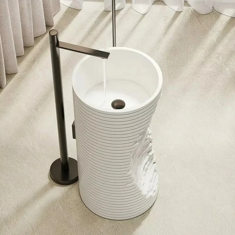 

French luxury creative floor-standing wash basin suitable for outdoor balcony bathroom hotel vertical column basin