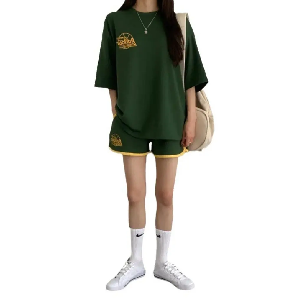 

Women's 4-Color Loose Slimming Fashion Suit Summer Wear New Two-Piece Set with Short-Sleeved T-Shirt And Sports Shorts