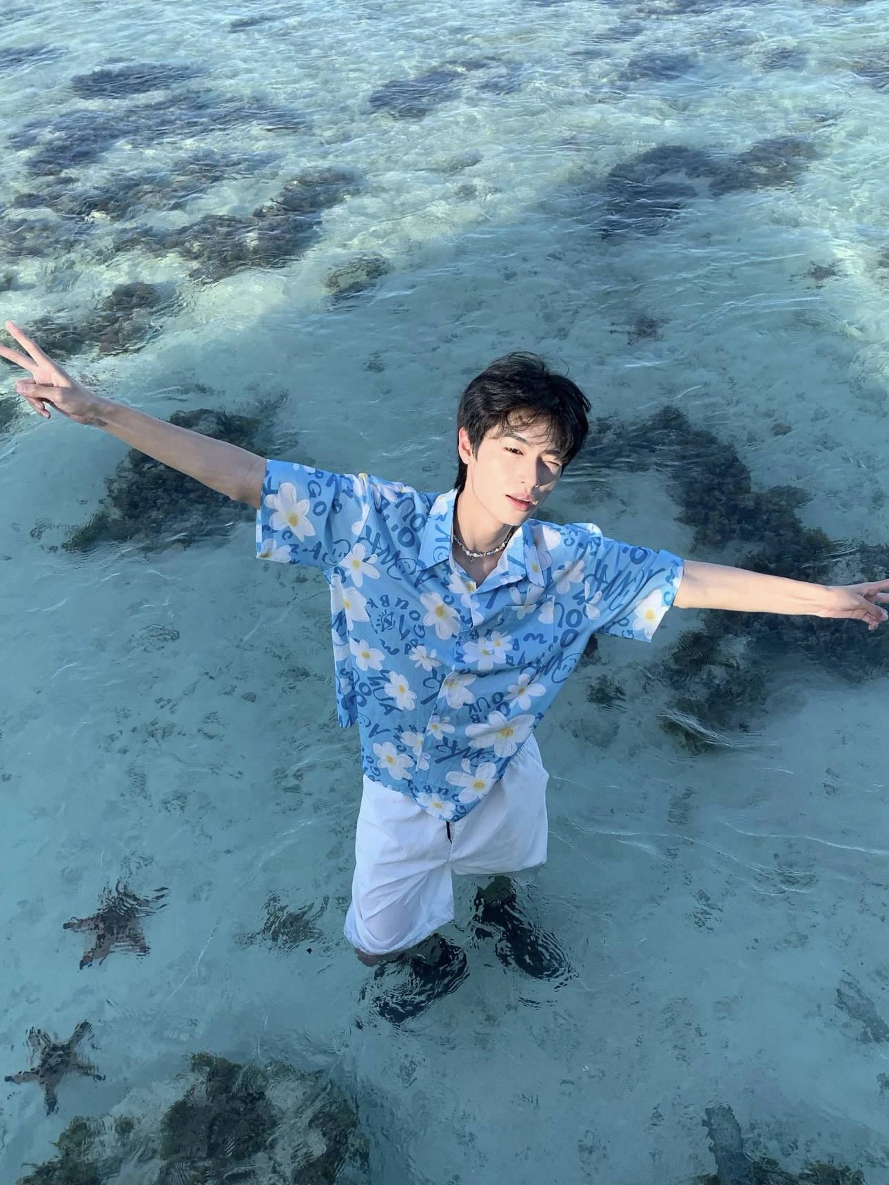 

Hawaii Vaion Sle с цветочным принтом ort Sve Casual Beach irt Мужской летний пляжный наряд Sanya Leisure Beach irt