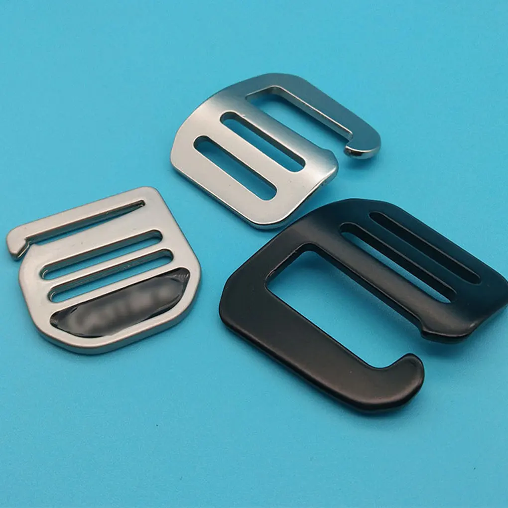 

2 Pieces Quick Release Buckle Lightweight Strong Metal G Hook High-Strength Belt Accessories Outdoor Carabiners Hiking