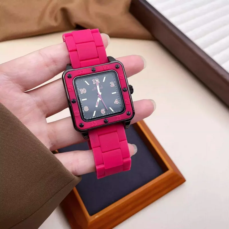 New genuine retro style elegant women's watch square simple classic trend automatic waterproof quartz women's watch