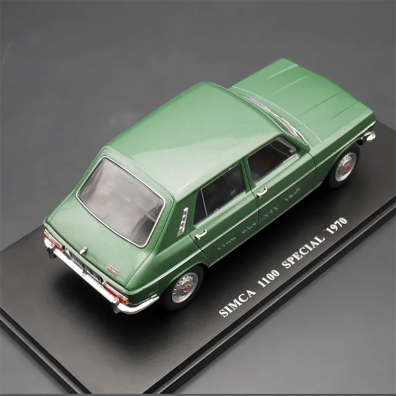 Diecast 1:24 Scale IXO Simca 1100 Special 1970 Alloy Car Model Finished Simulation Collection Decoration Gift Toys Display