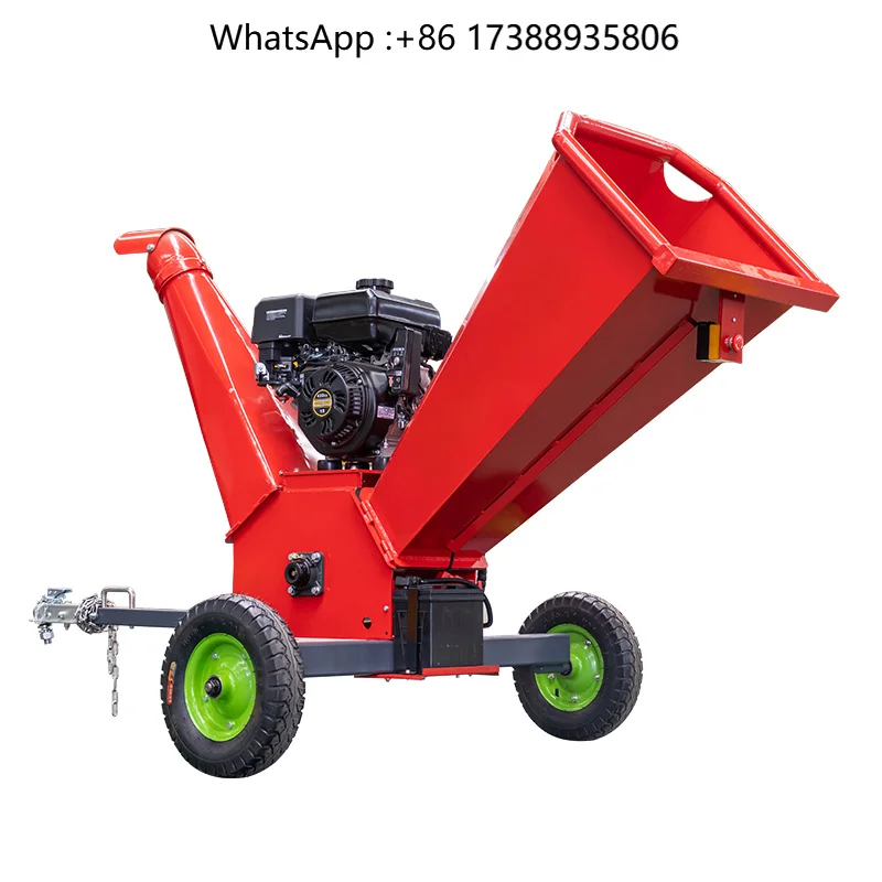 CE Certified Wood Chipper Shredder Engine Mobile Tree Branch Chipper Garden Forest Wood Crusher for Making Mulch