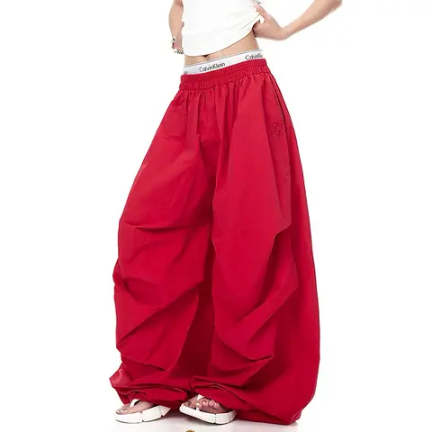 Pantaloni da paracadute da uomo autunno 2025 Pantaloni larghi oversize rossi lunghi cargo Harajuku Pantaloni vintage Y2k stile giapponese anni 2000