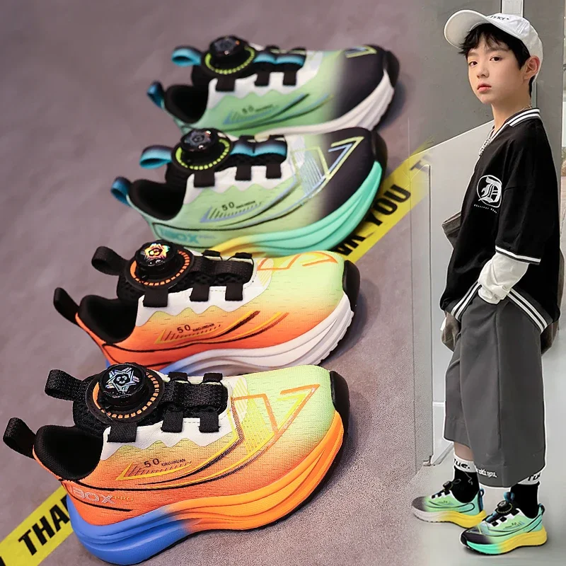 

Детские кроссовки, модные новинки 2025 года, легкая мягкая подошва, вентилируемая роскошная дизайнерская школьная спортивная обувь для бега для детей