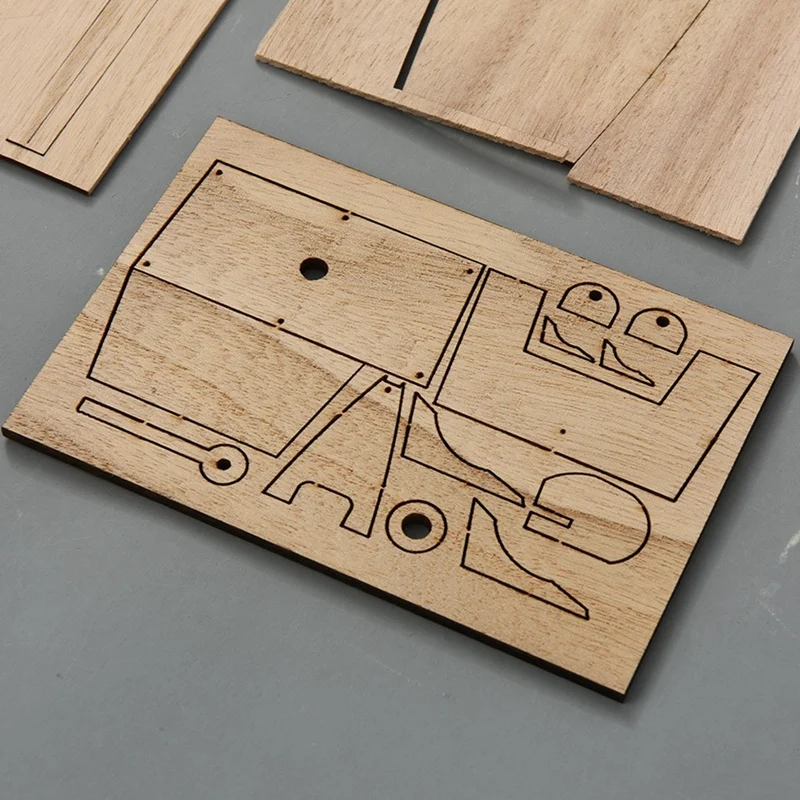 Self-Propelled Sailboat Wooden Boat Model Assembly Kit DIY Assembly Toys Children's Handmade Toys