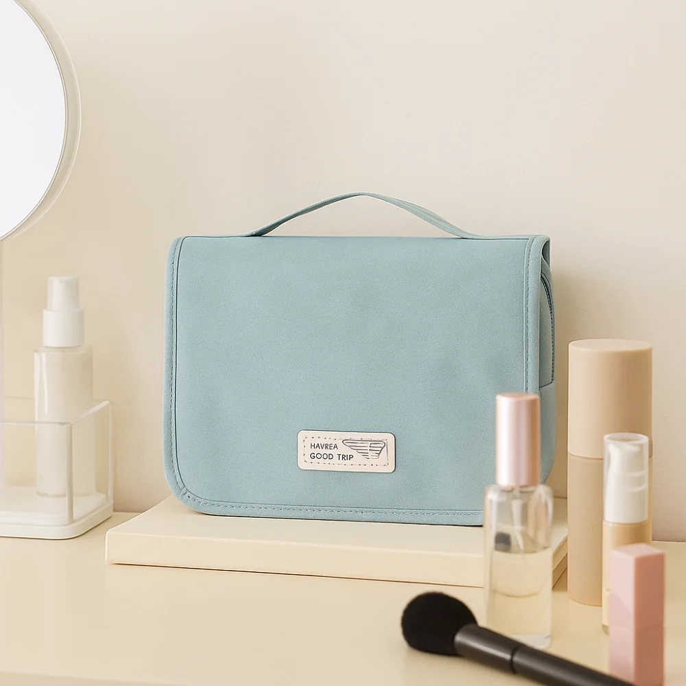 

Large Capacity Hanging Cosmetic Bag Waterproof Multifunctional Travel Toiletry Bag Skincare Storage with Hook Makeup Bag Outdoor
