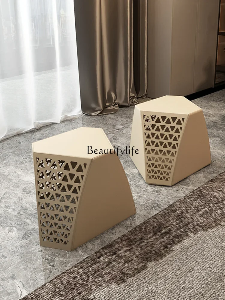 

Italian Minimalist Saddle Leather Side Table Creative Hollow Designer Sofa Light Luxury Stool