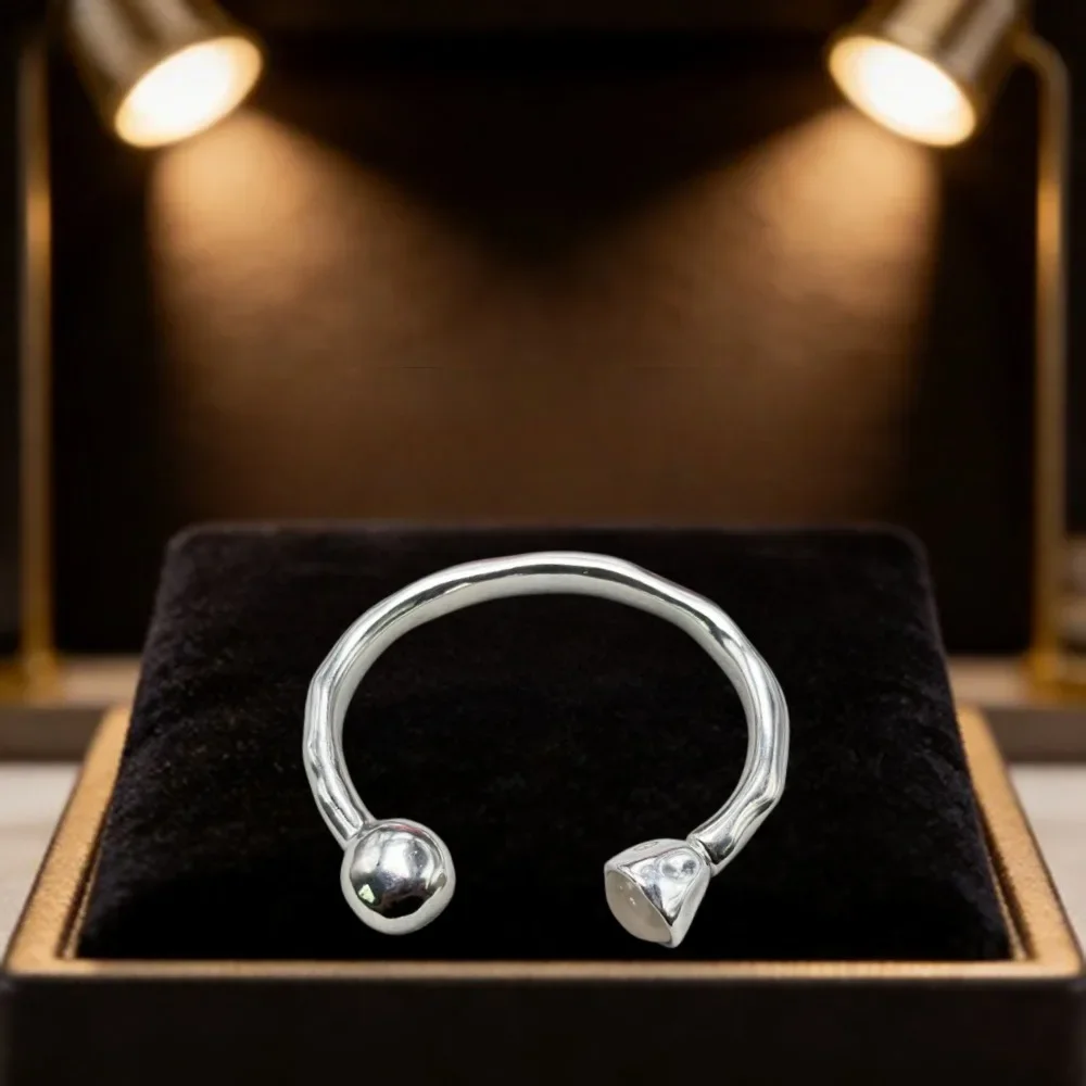 2026 Spain Elegant and Unique Gold Silver Pearl/Turquoise/Quartz Open Bracelet Jewelry Accessories Romantic Gift