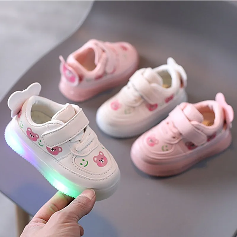 운동화 Lovely Girl shoe Led Lights Shoe High Quality Girl Boy Soft Bot Sneakers Soft Glowing Shoe Little Bear kid shoe tennis shoes