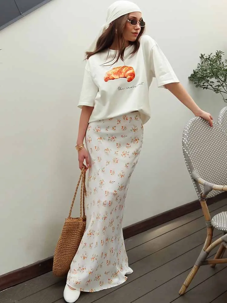 BKQU Modna Luźna Koszulka Damska z Nadrukiem 100% Bawełna Krótki Rękaw Okrągły Dekolt Letnie T-shirty Pulowery Damskie Casual Y2K Streetwear 2025