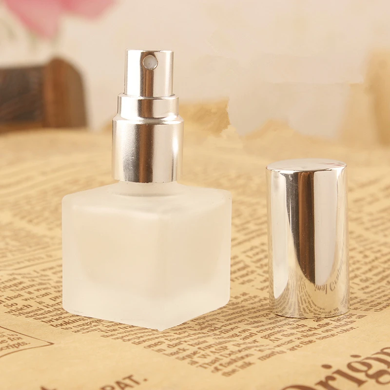 100Pcs 10ml Mini Travel Frosted Glass Perfume Atomizer Empty Spray Bottle Empty Perfum bottle Cosmetic Containers